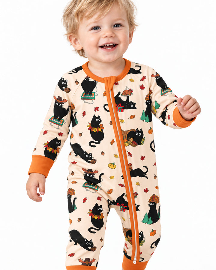 Cozy Cat On Thanksgiving Bamboo Convertible Zippy