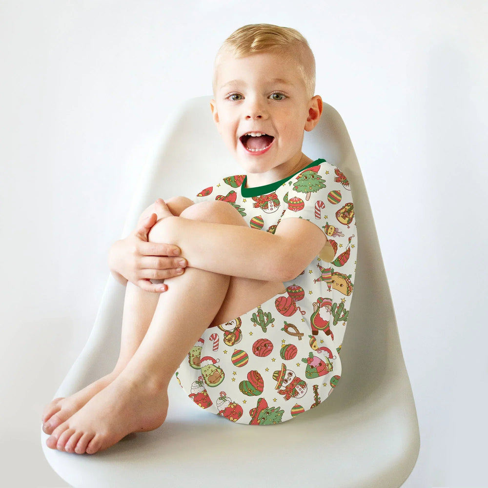 La Fiesta de Navidad Two Piece Short Sleeve Shorts Pajama Set , La Fiesta de Navidad Two Piece Short Sleeve Shorts Pajama Set - 12-18M / Green
