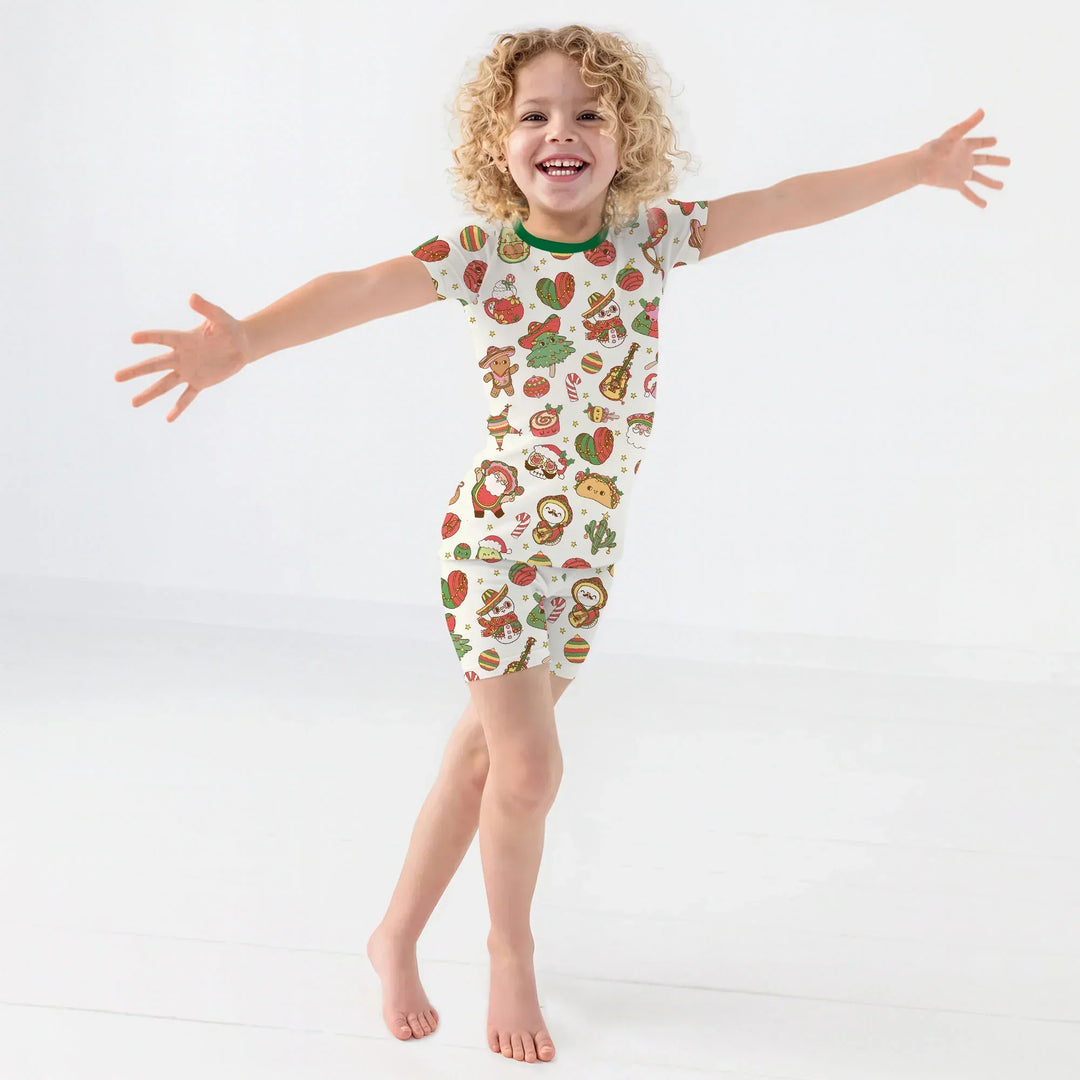 La Fiesta de Navidad Two Piece Short Sleeve Shorts Pajama Set , La Fiesta de Navidad Two Piece Short Sleeve Shorts Pajama Set - 12-18M / Green