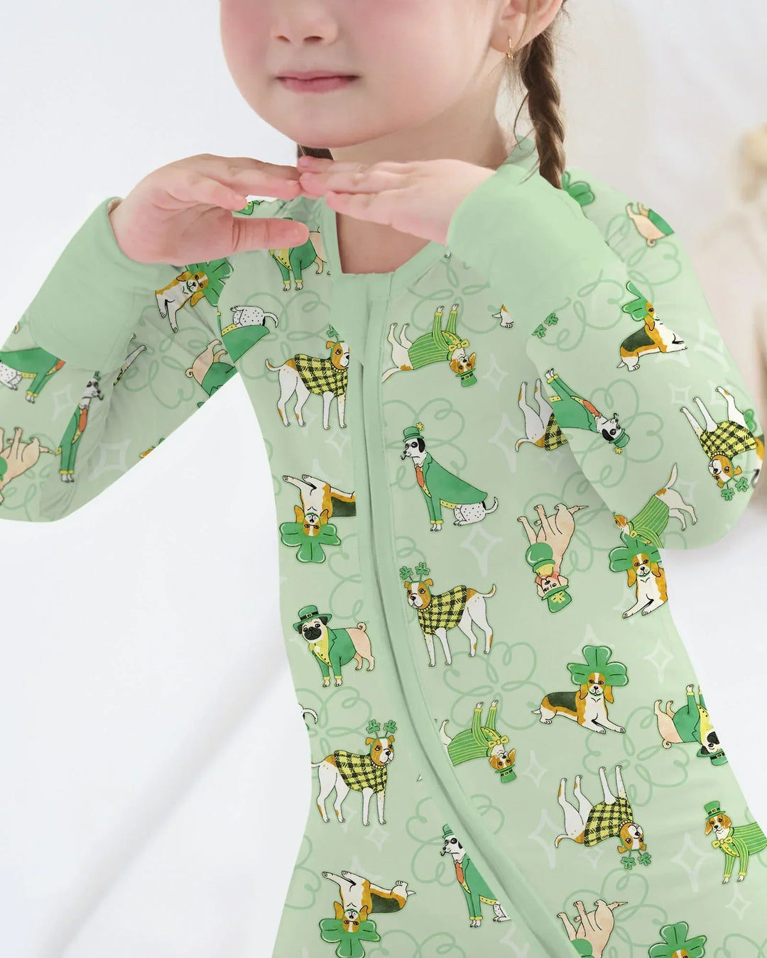 St. Patrick's Day Puppies Bamboo Convertible Zippy