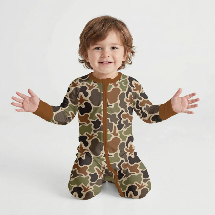 Mallard Hunting Bamboo Convertible Zippy