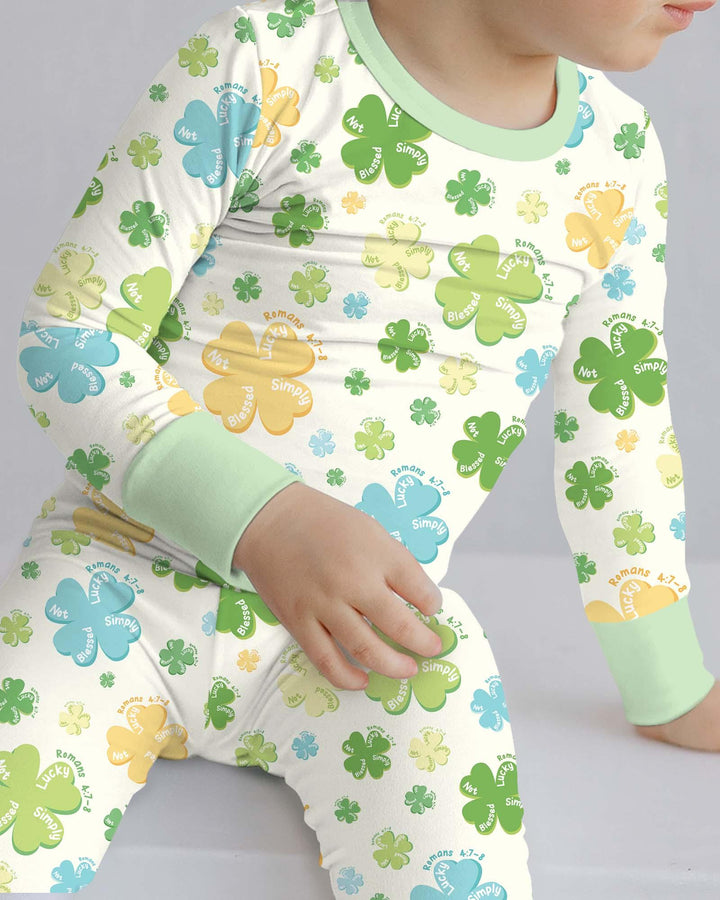 Shamrocks Print St. Patrick's Day Bamboo Two Piece Long Sleeve Pajama Set