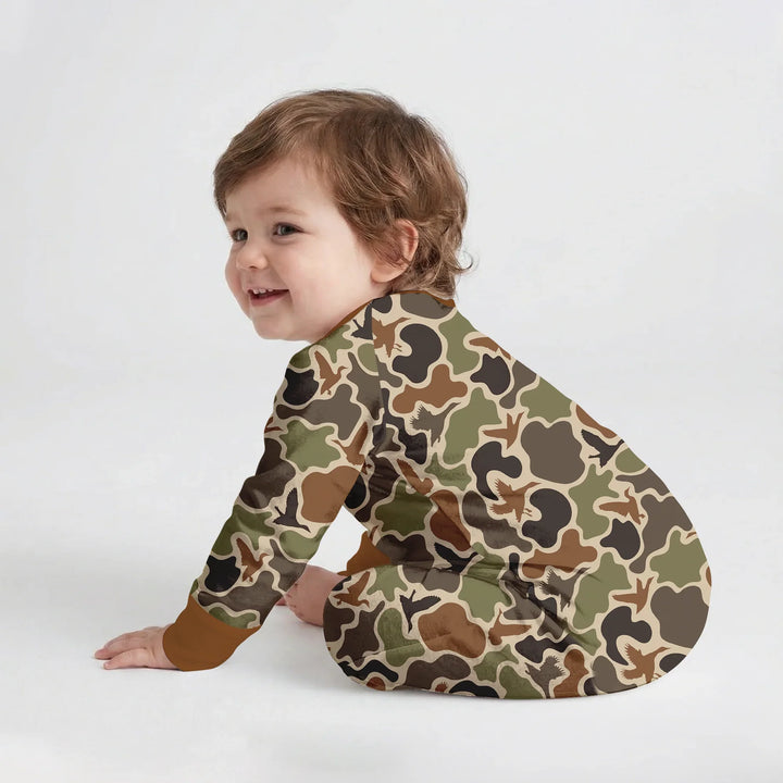 Mallard Hunting Bamboo Convertible Zippy