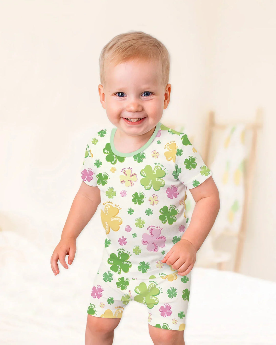 Shamrocks Print St. Patrick's Day Bamboo Two Piece Short Sleeve Shorts Pajama Set