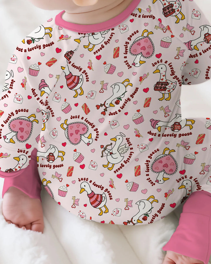 Valentine Silly Goose Bamboo Convertible Zippy