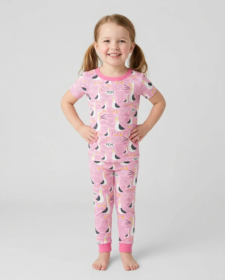Funny Seagull MOM Two Piece Short Sleeve Pajama Set