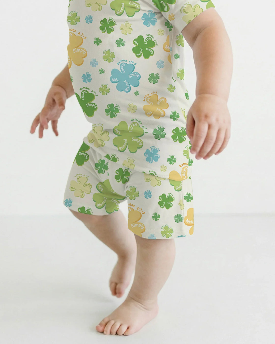 Shamrocks Print St. Patrick's Day Bamboo Two Piece Short Sleeve Shorts Pajama Set