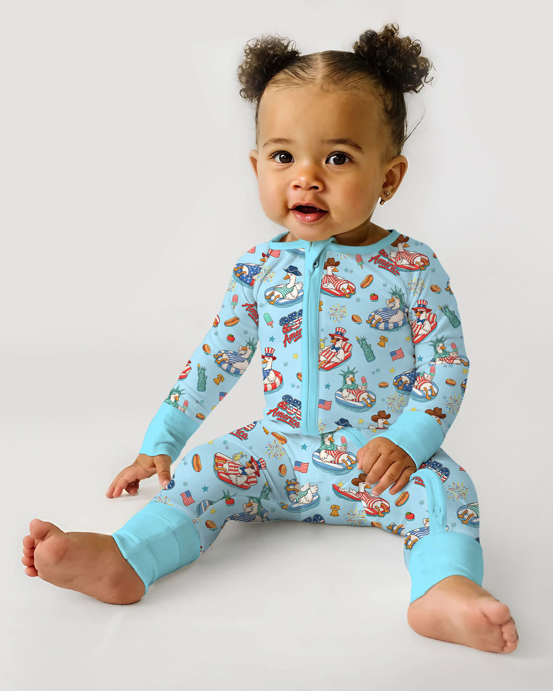 250 America Patriotic Goose Family Matching Bamboo Convertible Zippy