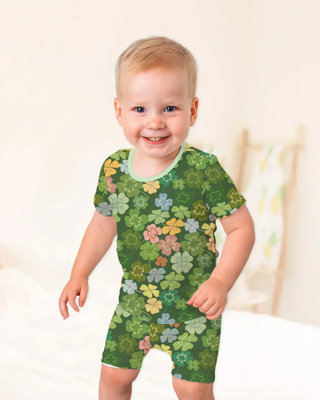 Lucky 4 Leaf Clover Bamboo Two Piece Short Sleeve Shorts Pajama Set