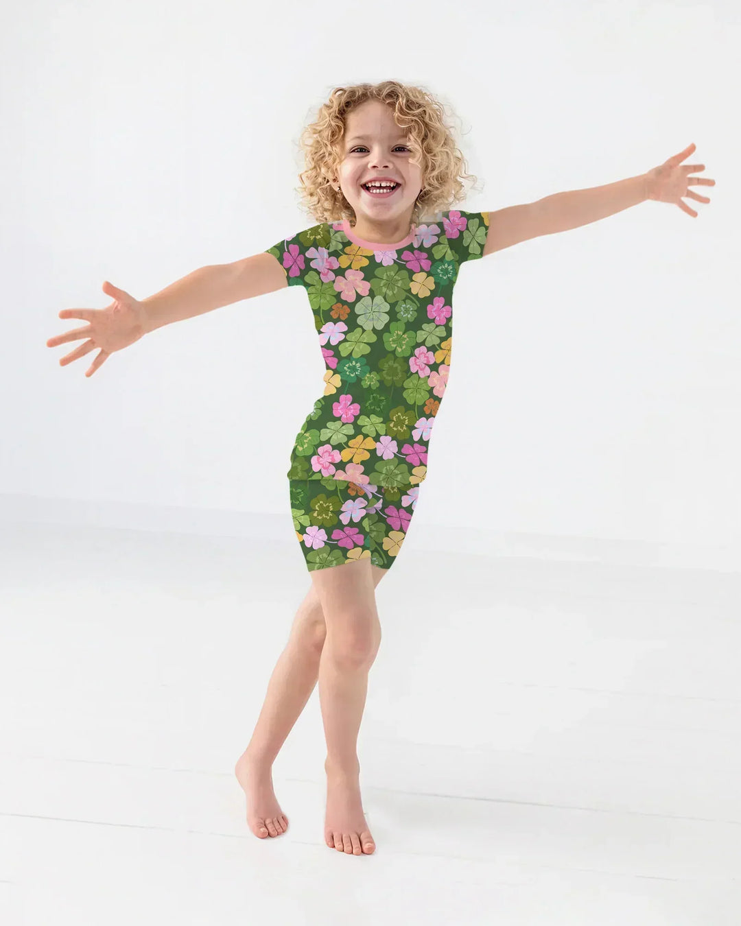 Lucky 4 Leaf Clover Bamboo Two Piece Short Sleeve Shorts Pajama Set