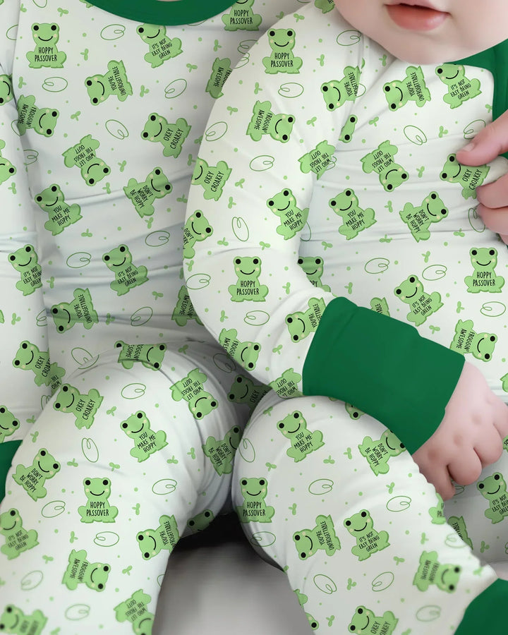 Marzipan Passover Conversation Frogs Bamboo Convertible Zippy