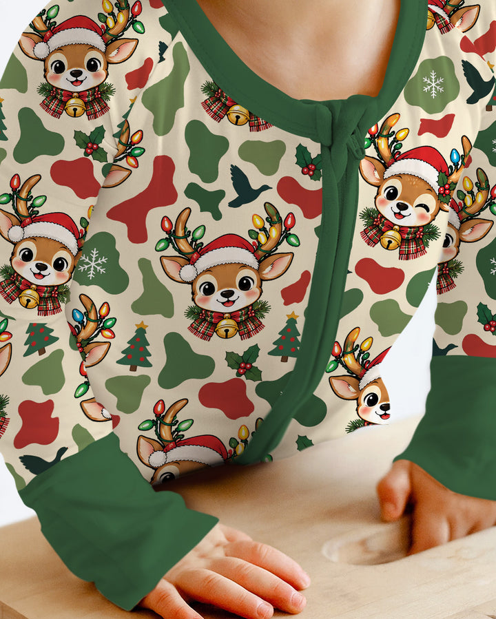 Christmas Deer Hunting Camo Bamboo Convertible Zippy