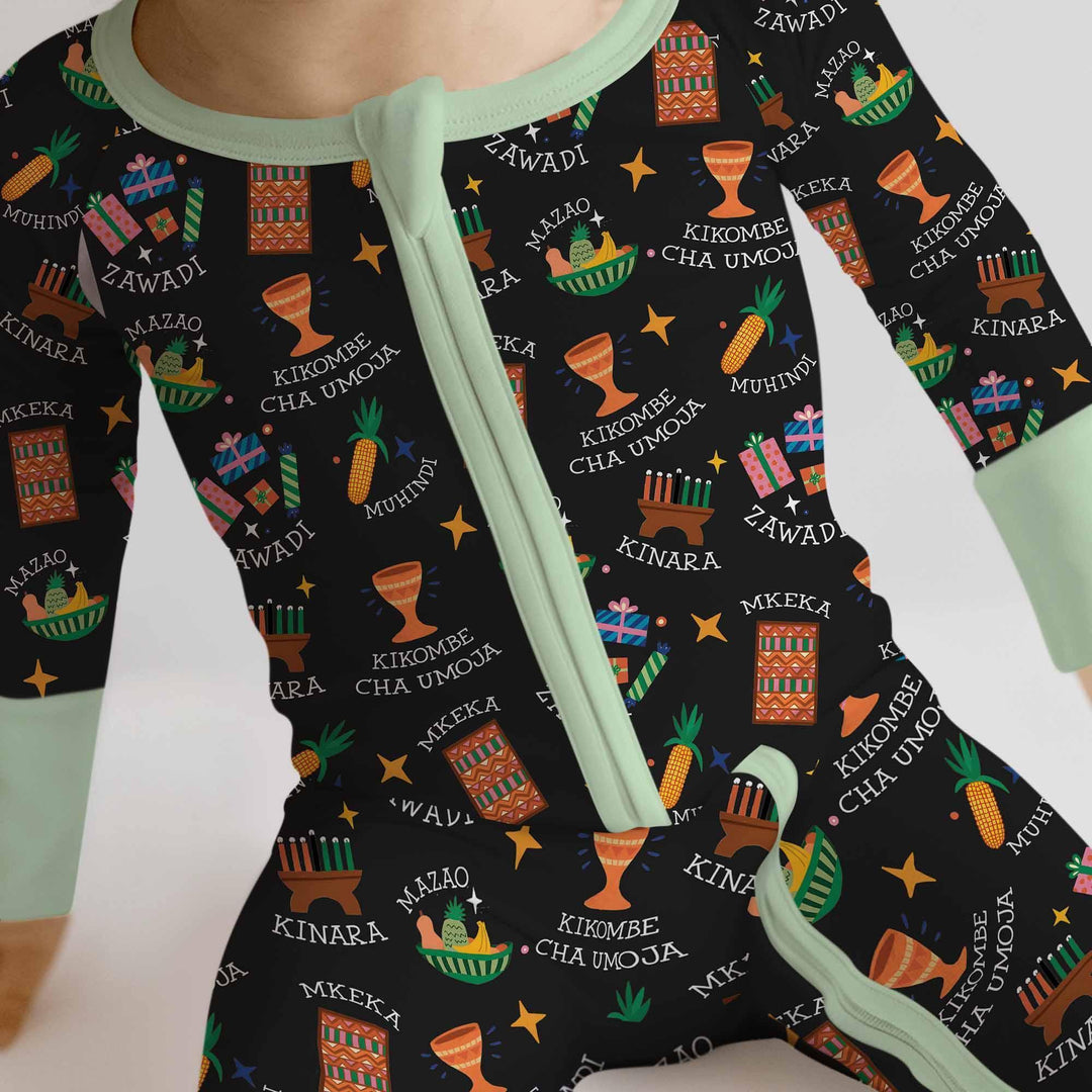 Kwanzaa Spirit Bamboo Convertible Zippy