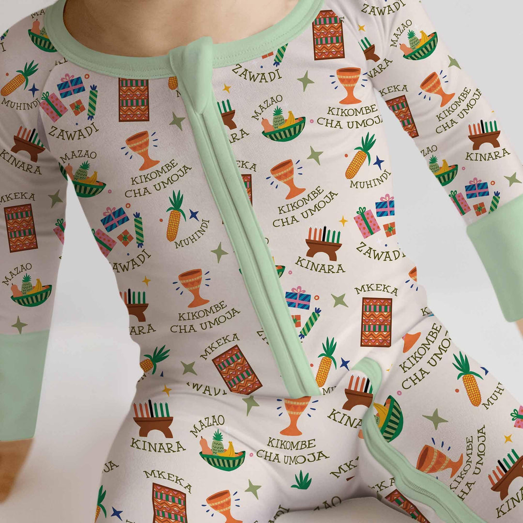 Kwanzaa Spirit Bamboo Convertible Zippy