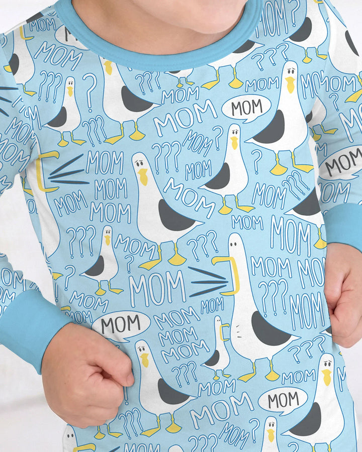Funny Seagull MOM Two Piece Long Sleeve Pajama Set