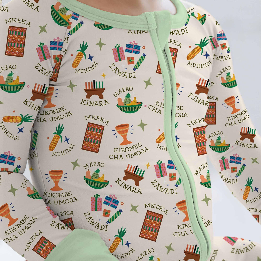 Kwanzaa Spirit Bamboo Convertible Zippy