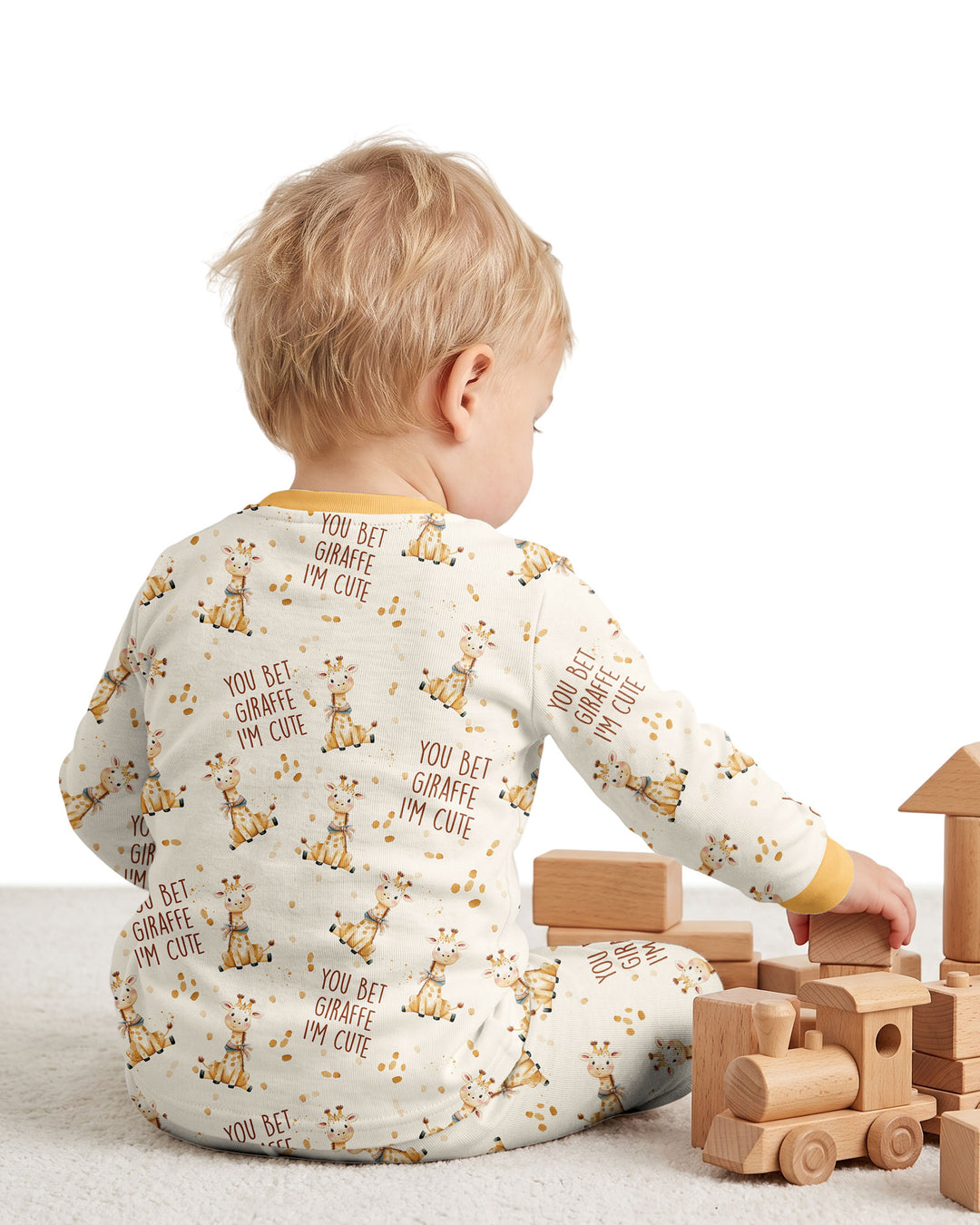You Bet Giraffe I'm Cute Bamboo Two Piece Long Sleeve Pajama Set