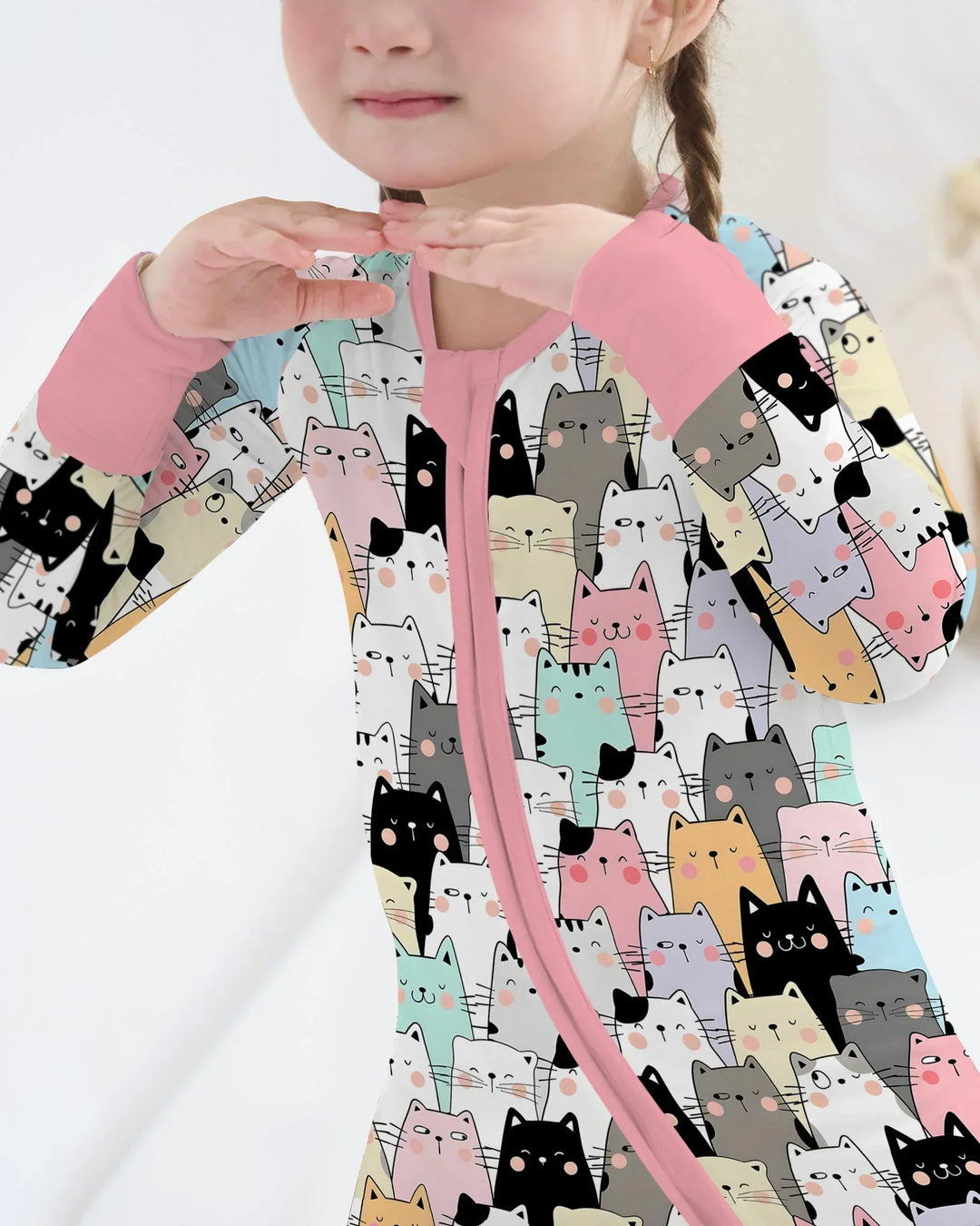 Purrfect Crowd Bamboo Convertible Zippy