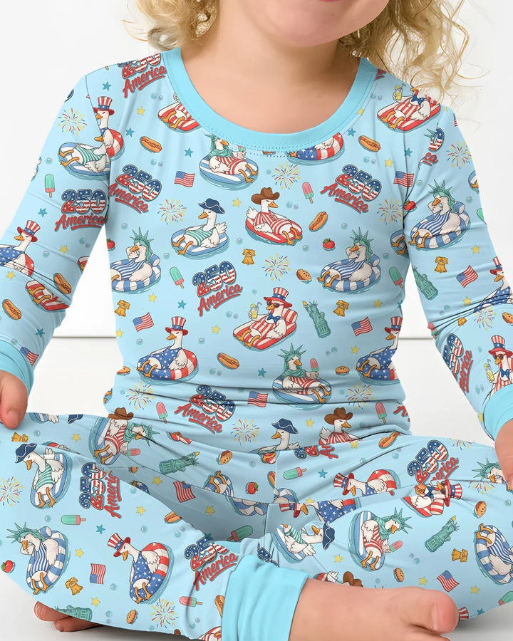 250 America Patriotic Goose Family Matching Bamboo Two Piece Long Sleeve Pajama Set