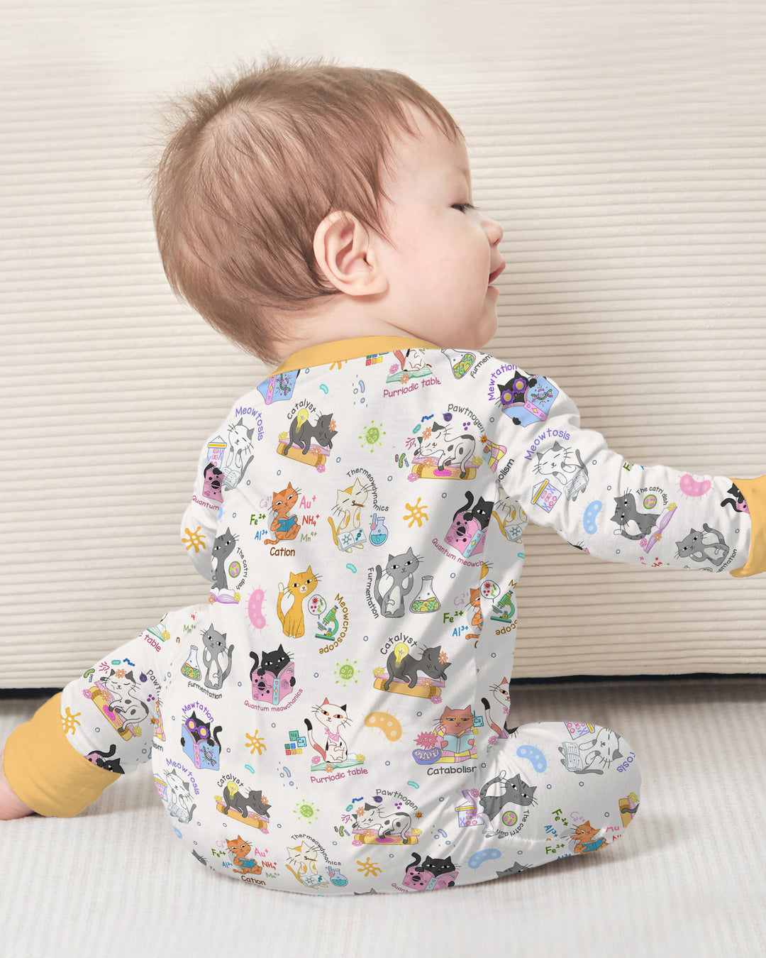 Funny Cat Love Scientist Bamboo Convertible Zippy
