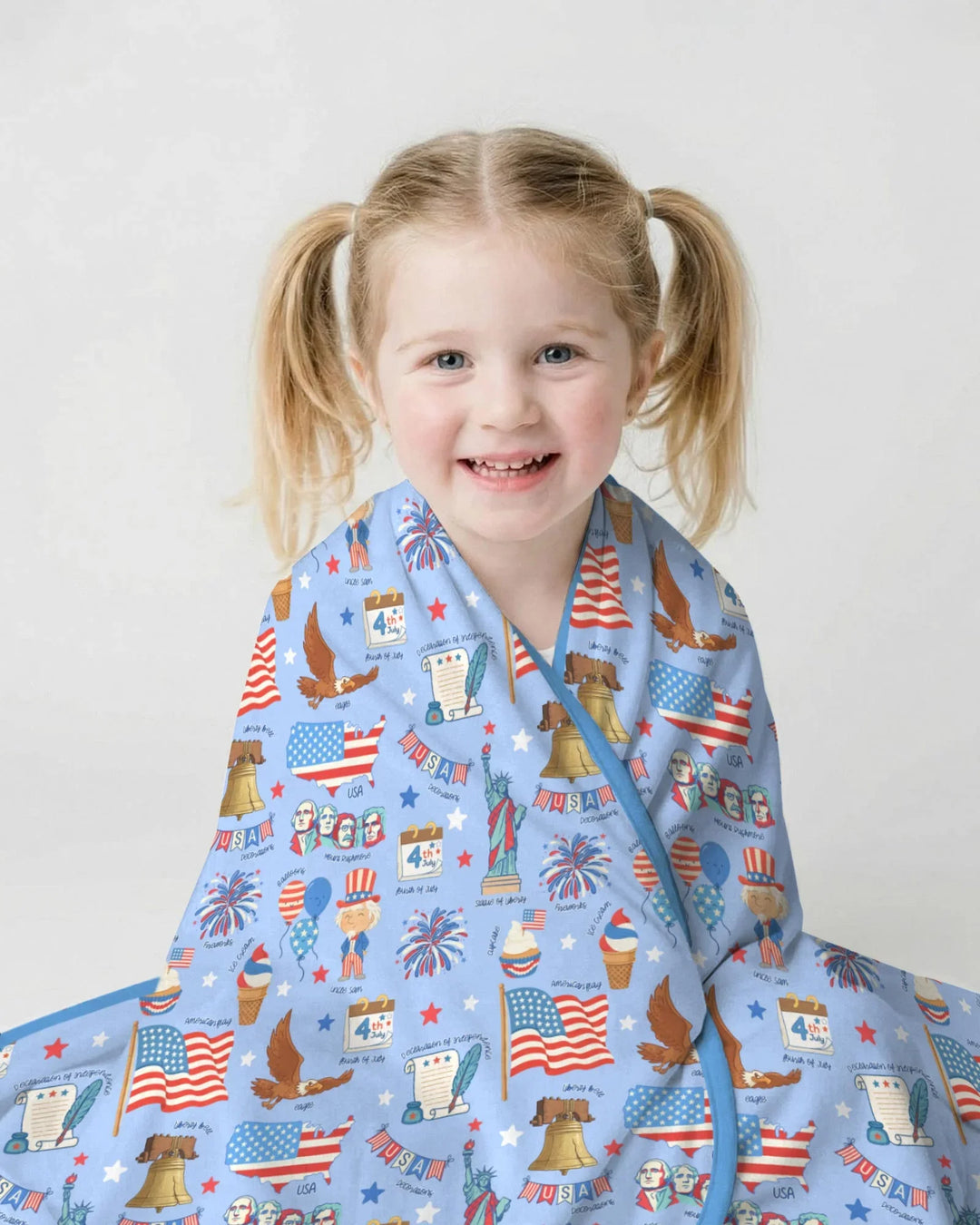 Hand Drawn Patriotic Iconic Bamboo Blanket