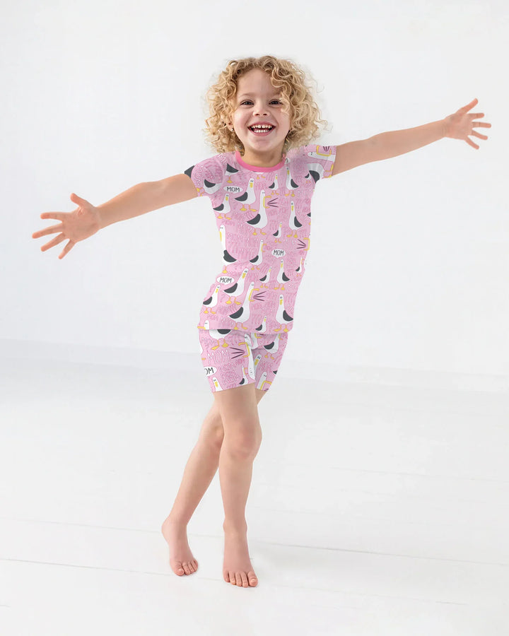 Funny Seagull MOM Two Piece Short Sleeve Shorts Pajama Set