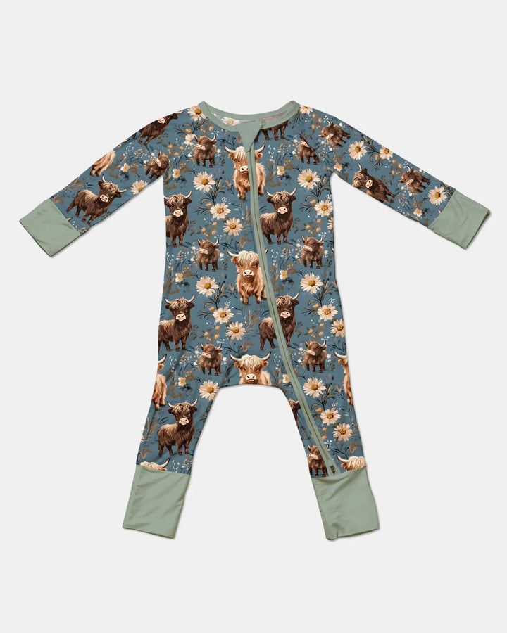 Majestic Highland Cows Family Matching Bamboo Convertible Zippy
