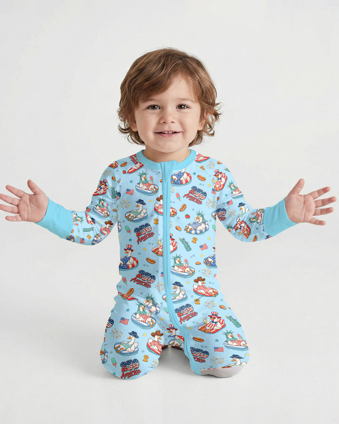 250 America Patriotic Goose Family Matching Bamboo Convertible Zippy