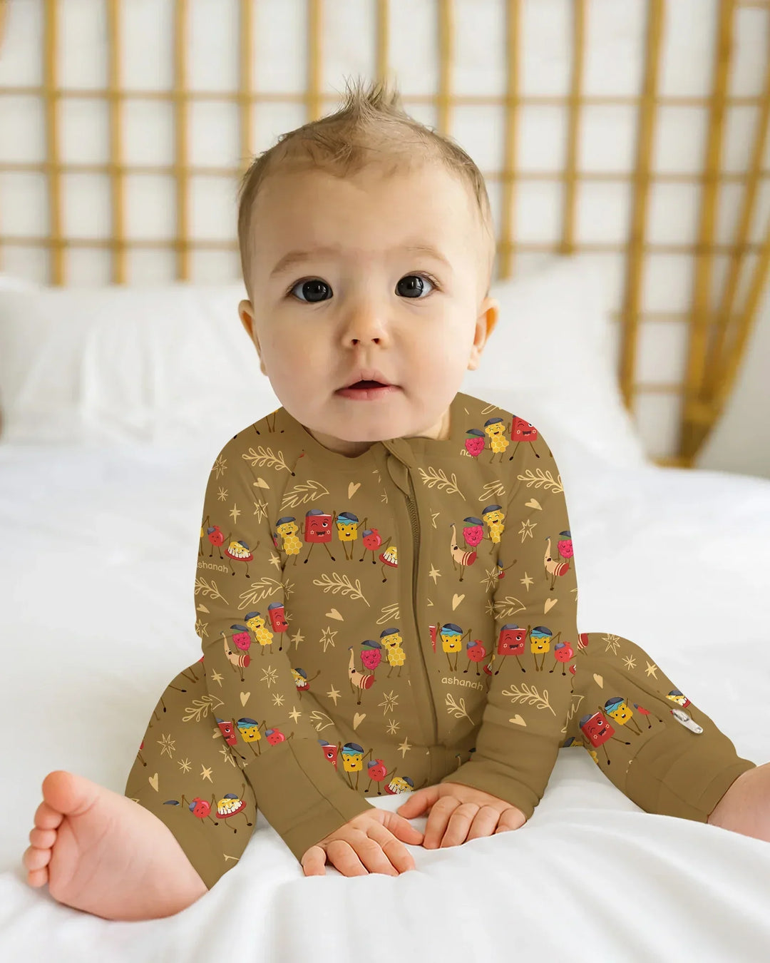 Let's Celebrate Rosh Hashanah Bamboo Convertible Zippy