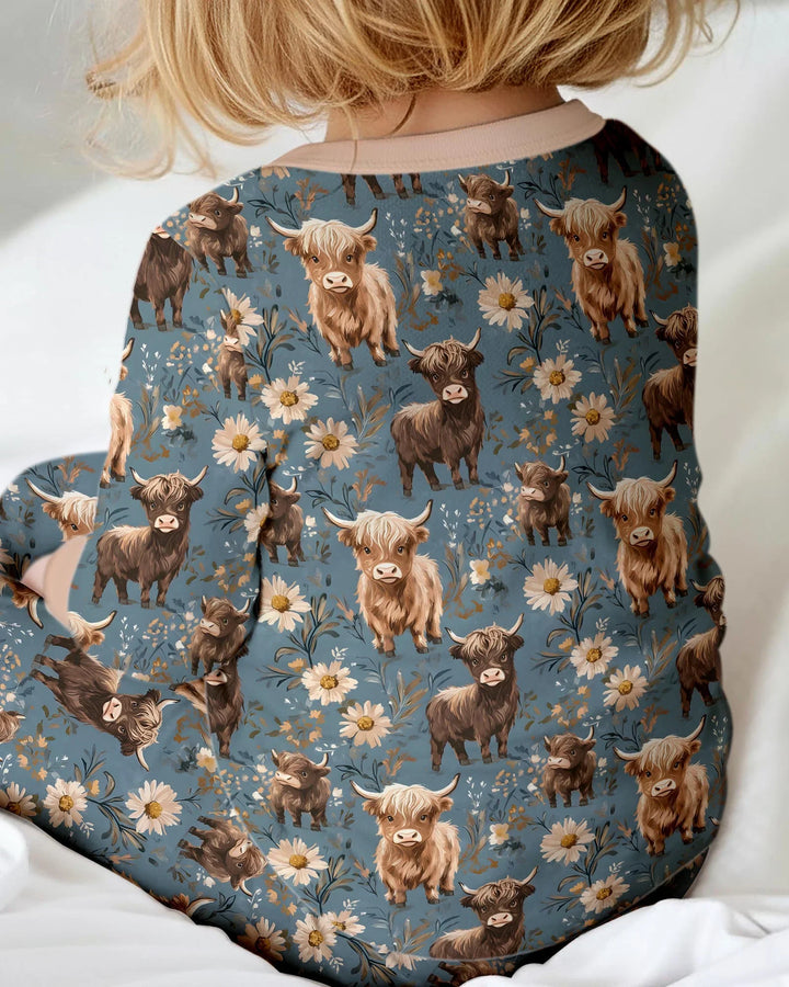 Majestic Highland Cows Family Matching Bamboo Convertible Zippy