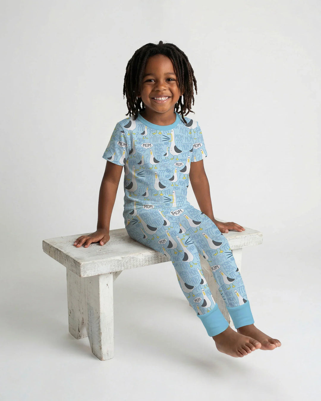 Funny Seagull MOM Two Piece Short Sleeve Pajama Set
