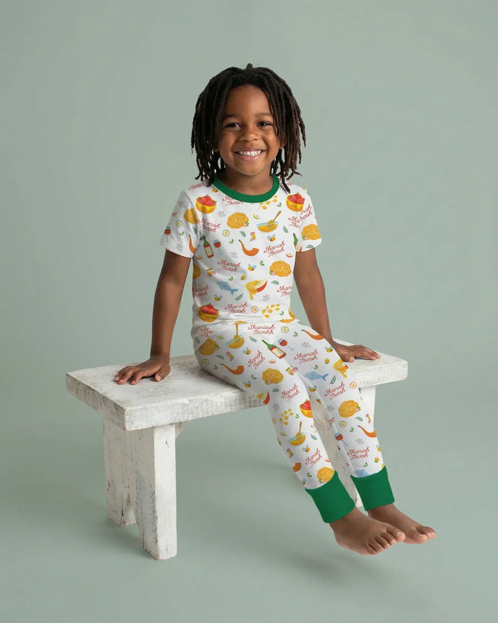 Shanah Tovah Family Matching Bamboo Two Piece Short Sleeve Pajama Set