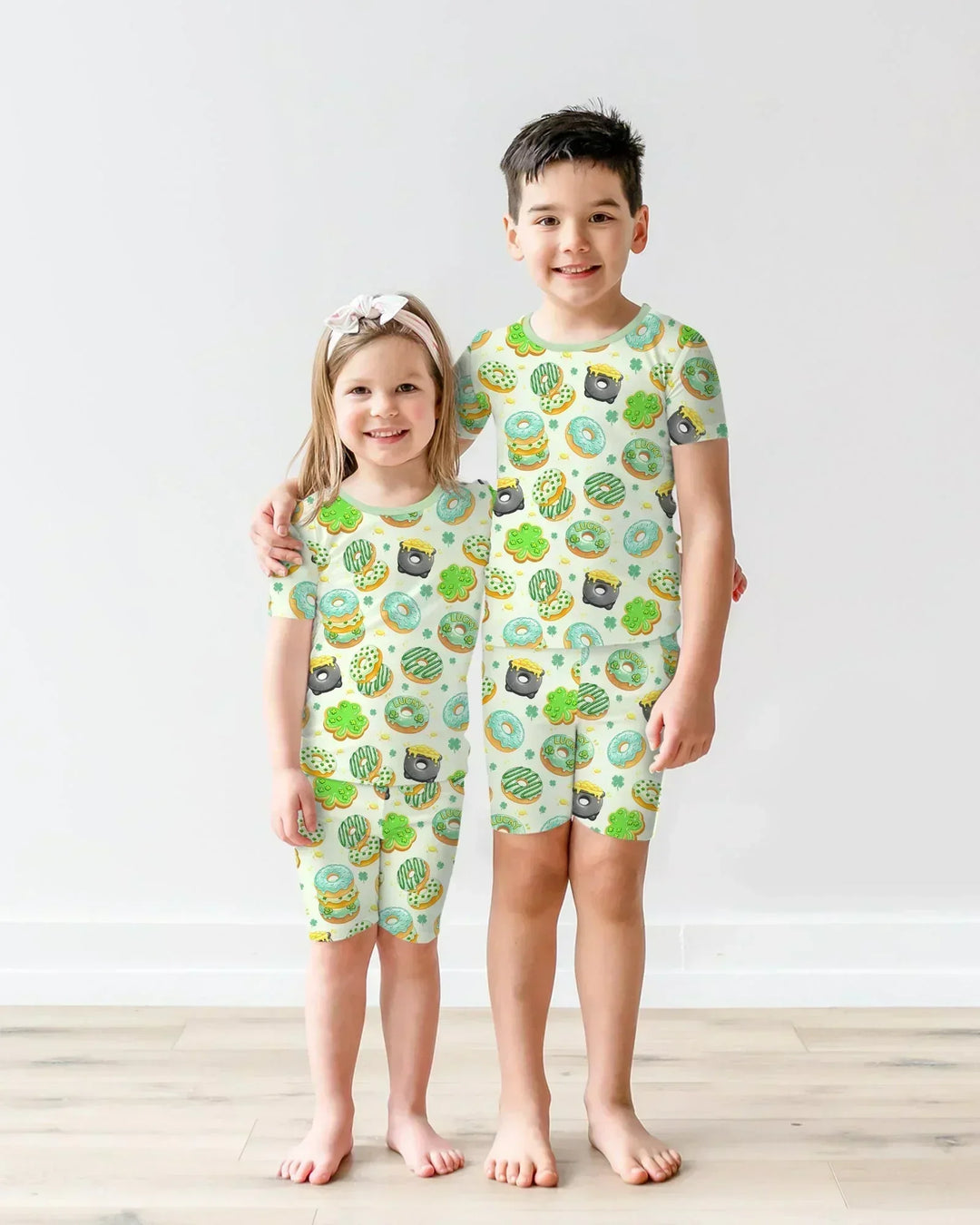 St. Patrick's Day Donut Bamboo Two Piece Short Sleeve Shorts Pajama Set