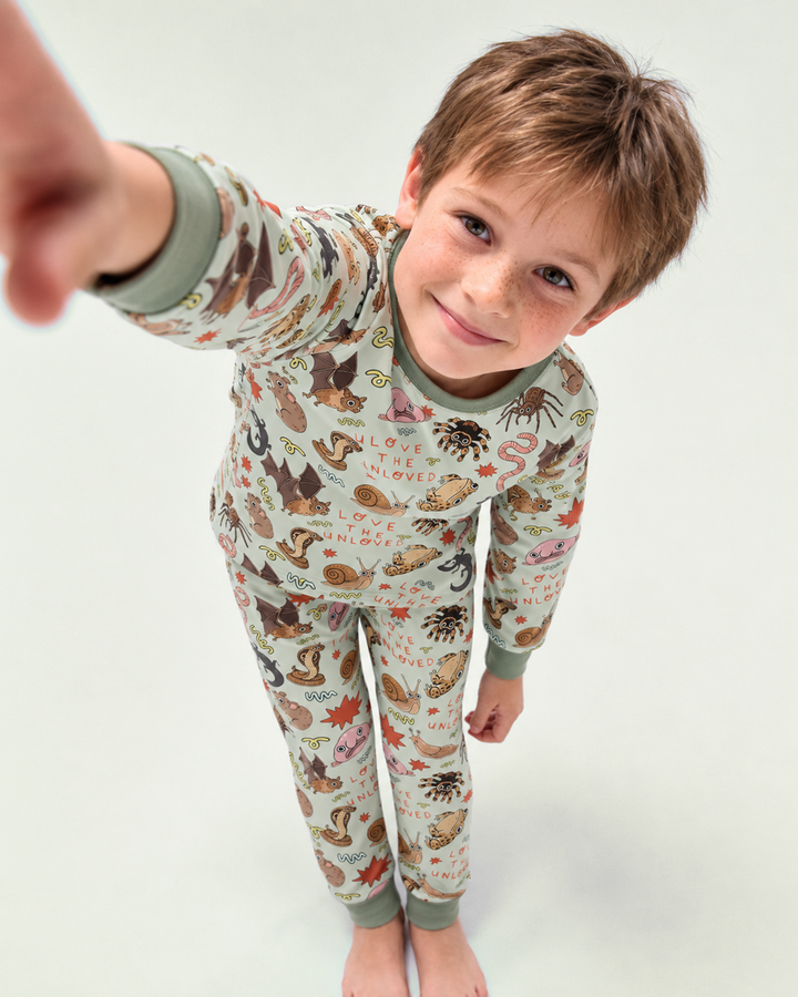Love the Unloved Bamboo Two Piece Long Sleeve Pajama Set