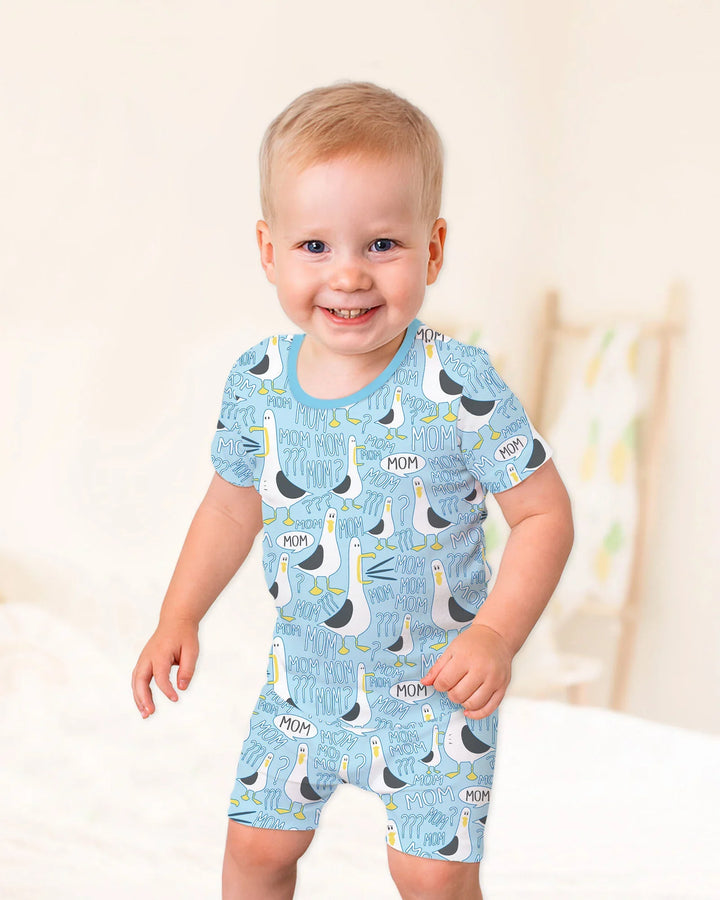 Funny Seagull MOM Two Piece Short Sleeve Shorts Pajama Set