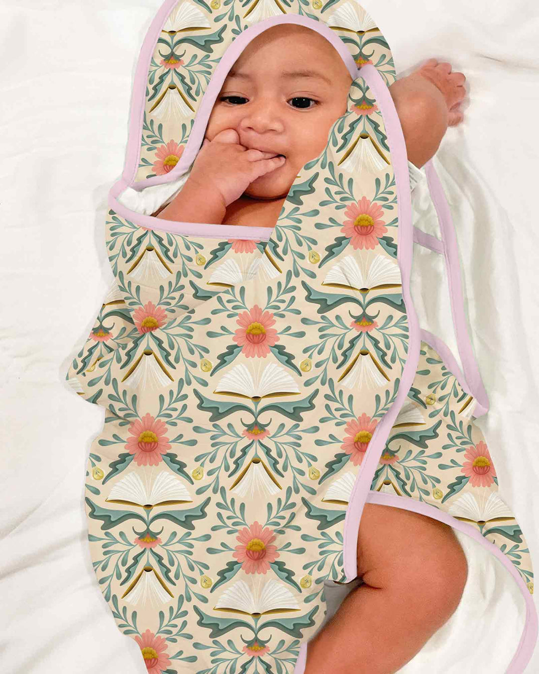 Blooming Stories Hooded Bamboo Towel Set