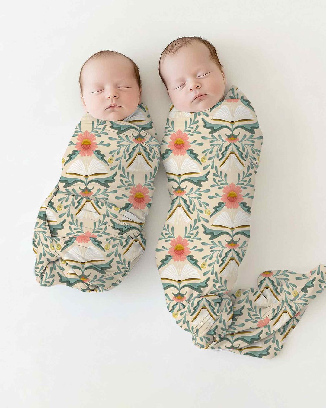 Blooming Stories swaddle blanket