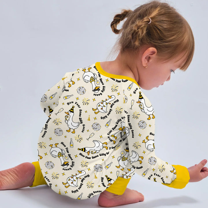 New Year Silly Goose Bamboo Convertible Zippy