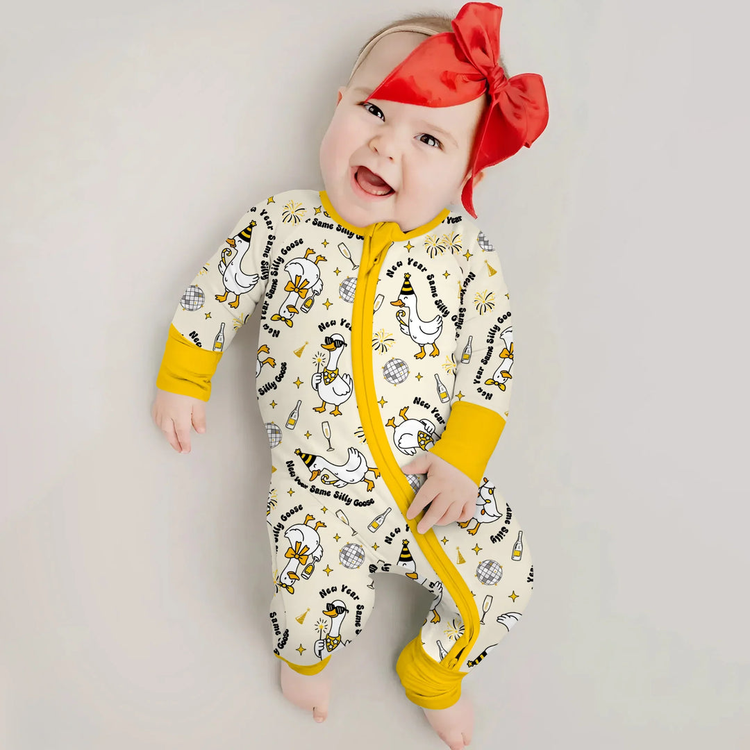 New Year Silly Goose Bamboo Convertible Zippy
