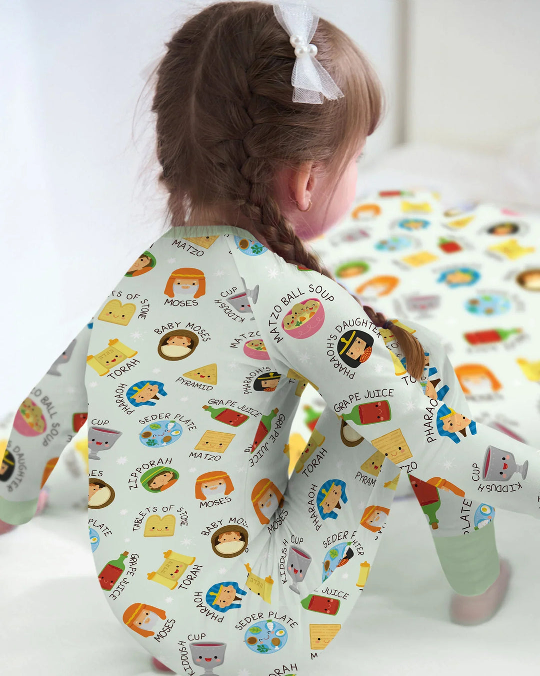 Cute Passover Characters Bamboo Convertible Zippy