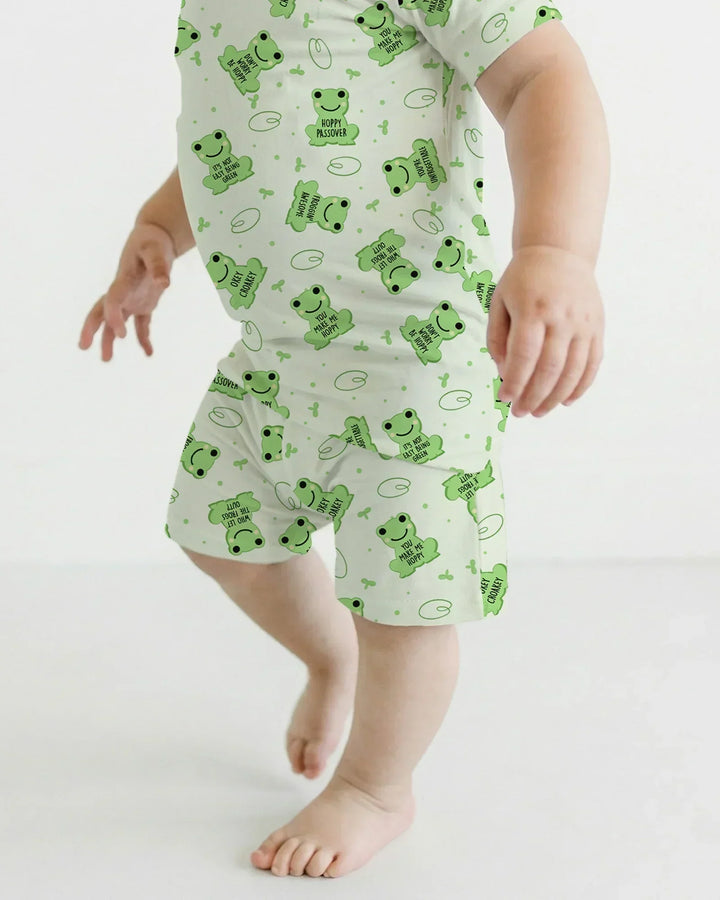 Marzipan Passover Conversation Frogs Bamboo Two Piece Short Sleeve Shorts Pajama Set