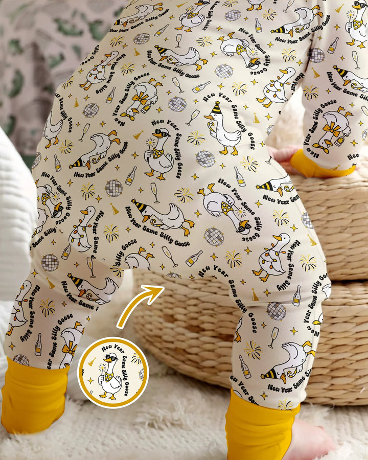 New Year Silly Goose Bamboo Convertible Zippy