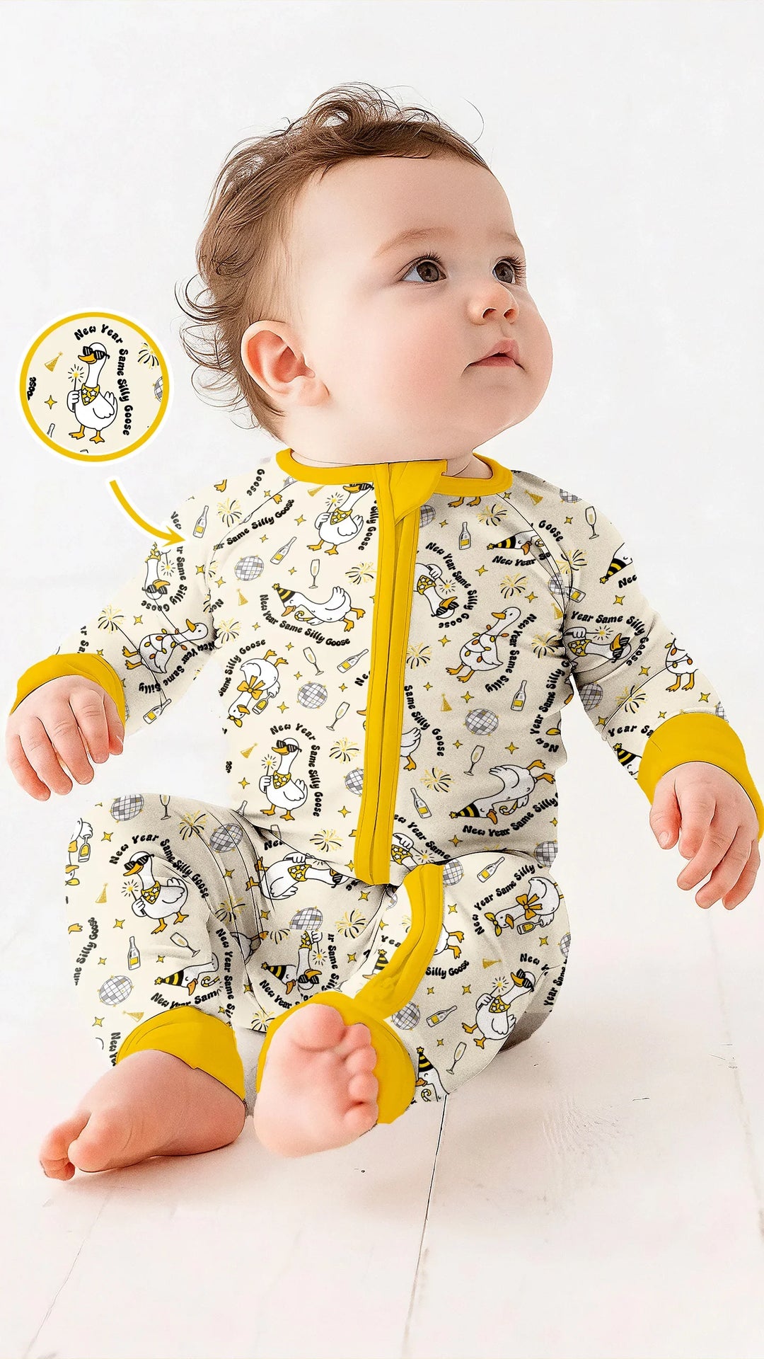 New Year Silly Goose Bamboo Convertible Zippy
