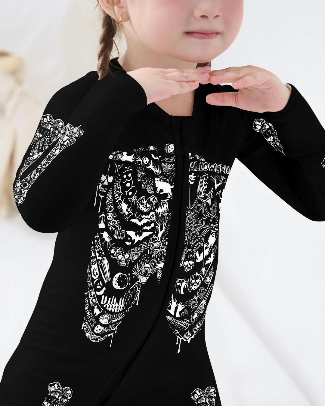 Haunted Halloween Skeleton Bamboo Convertible Zippy