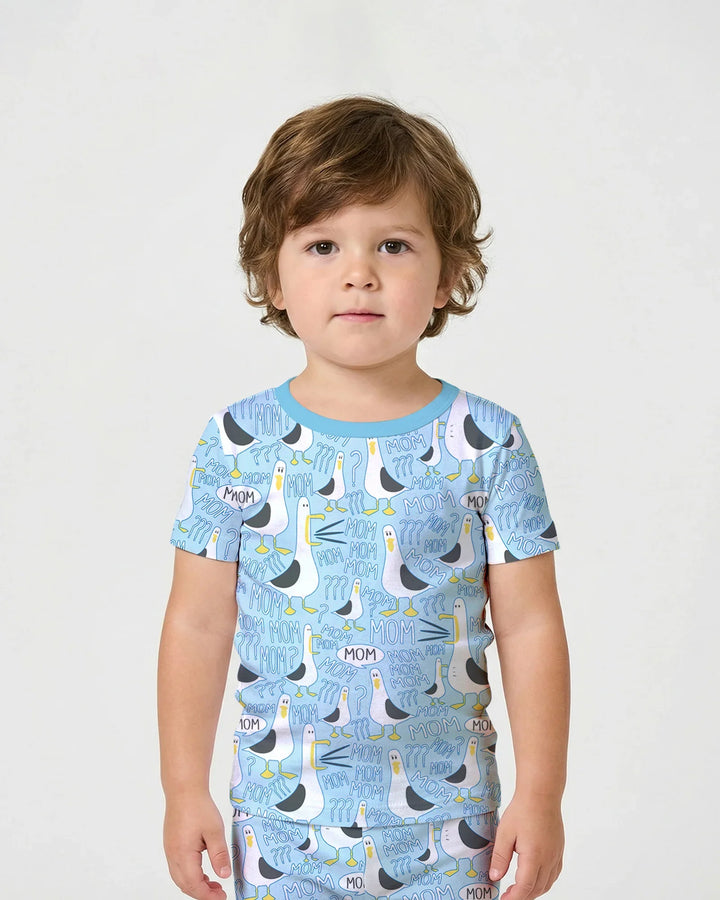 Funny Seagull MOM Two Piece Short Sleeve Shorts Pajama Set
