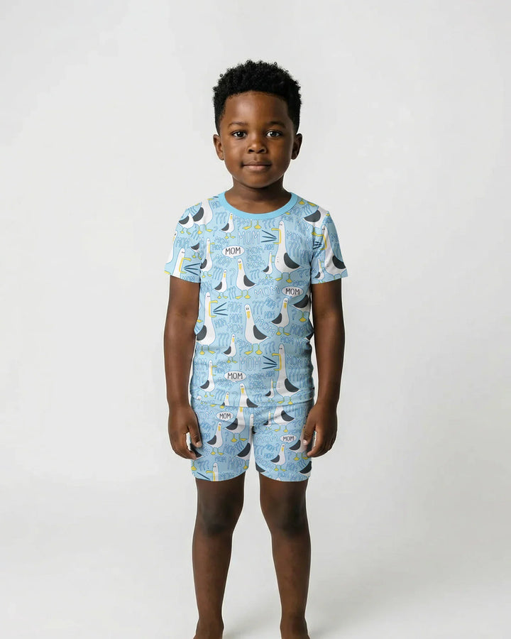 Funny Seagull MOM Two Piece Short Sleeve Shorts Pajama Set