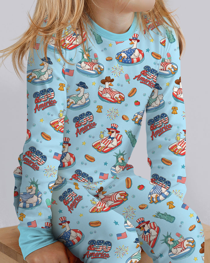 250 America Patriotic Goose Family Matching Bamboo Two Piece Long Sleeve Pajama Set