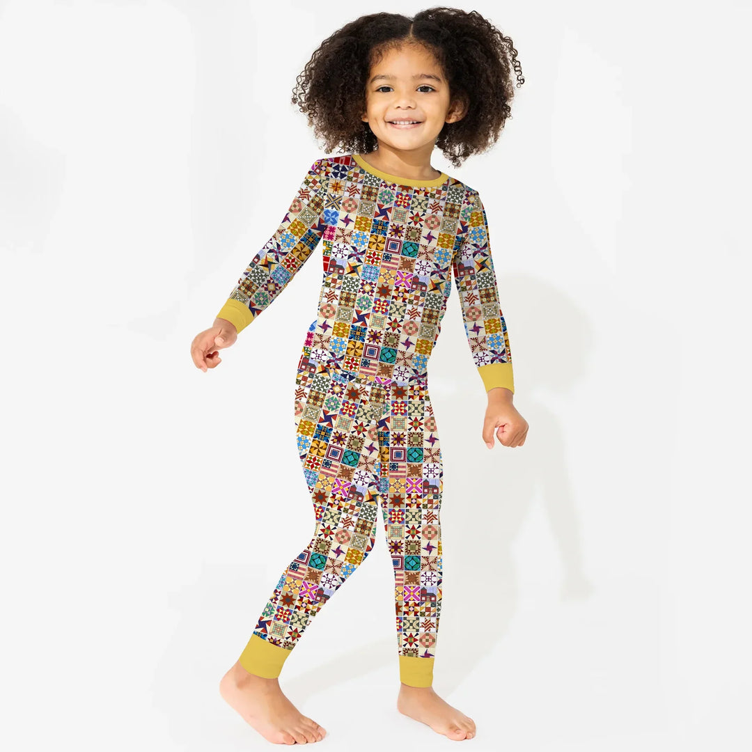 Heritage Quilt Bamboo Two Piece Long Sleeve Pajama Set
