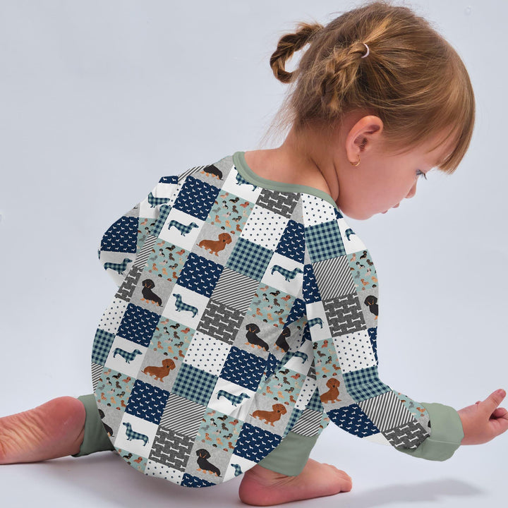 Playful Dachshund Delight Bamboo Convertible Zippy