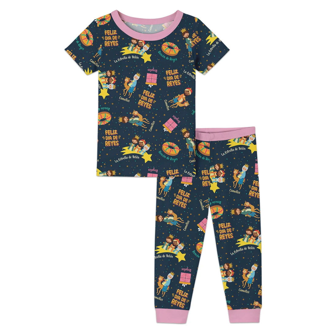 Feliz Dia de Reyes Bamboo Two Piece Short Sleeve Pajama Set